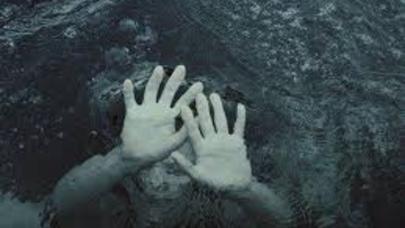 Kürdən qadın meyiti tapıldı